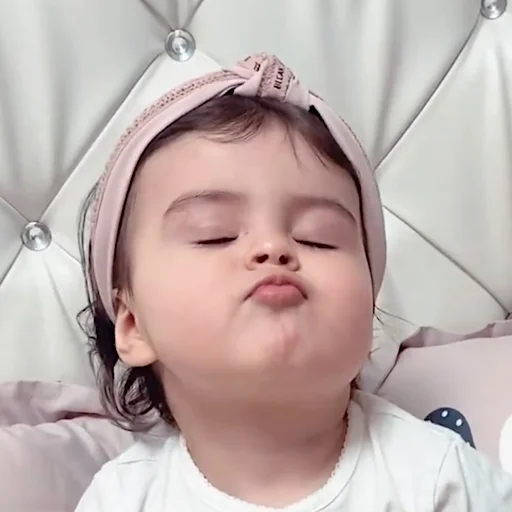 😎 Стикер «Пельмешка» для Telegram