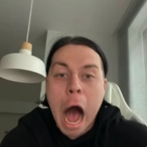 😨 Стикер «фраме тамер» для Telegram