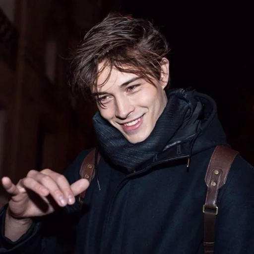 😁 Стикер «Francisco Lachowski» для Telegram