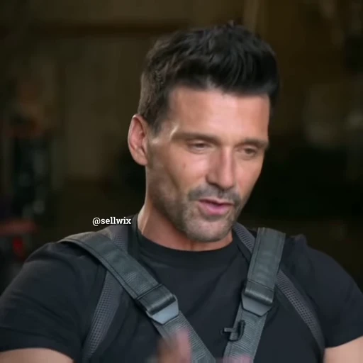 🫀 Стикер «frank grillo» для Telegram