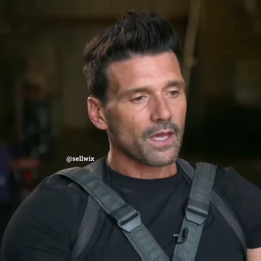 🫀 Стикер «frank grillo» для Telegram