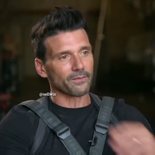 🫀 Стикер «frank grillo» для Telegram