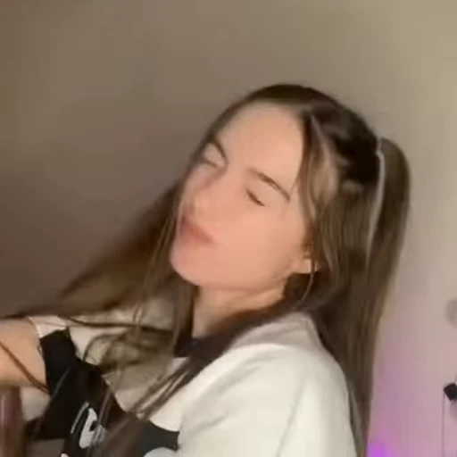😘 Стикер «мэйби бэйби стикерс))» для Telegram