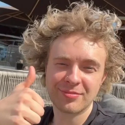 👍 Стикер «EK ЕК Егор Крид» для Telegram