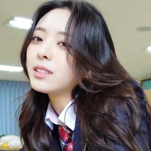 🍓 Стикер «Yuna Itzy» для Telegram