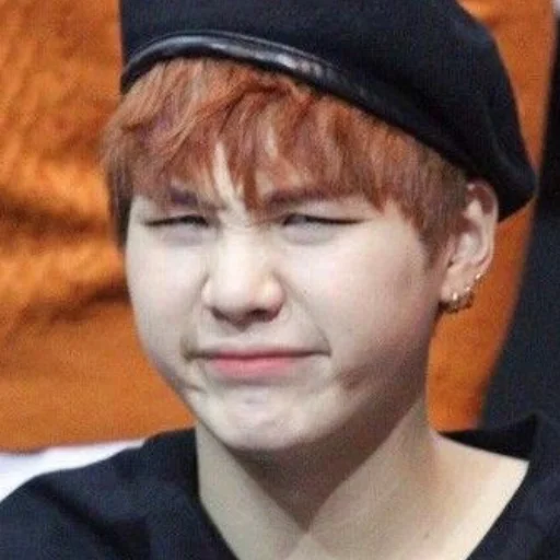😐 Стикер «сонин протухший чай (bts)» для Telegram