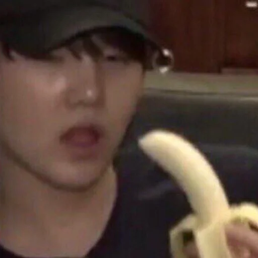 😏 Стикер «сонин протухший чай (bts)» для Telegram