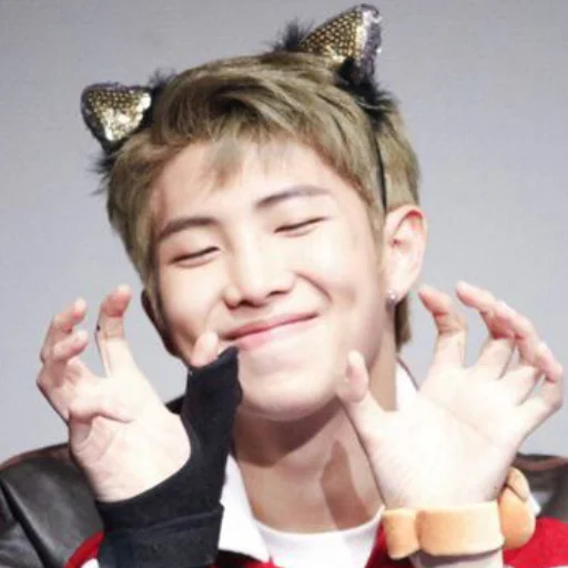 🐱 Стикер «сонин протухший чай (bts)» для Telegram