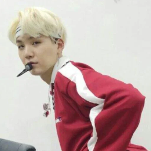 ♥️ Стикер «сонин протухший чай (bts)» для Telegram