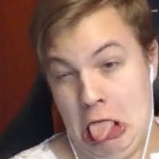 😜 Стикер «Пятёрка - Пятка - Жировая складка» для Telegram
