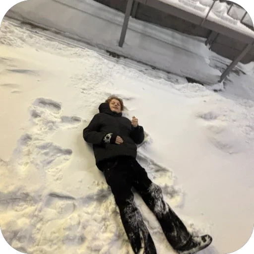 🫥 Стикер «фулл хаус» для Telegram