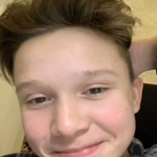 😂 Стикер «Смешные лица» для Telegram