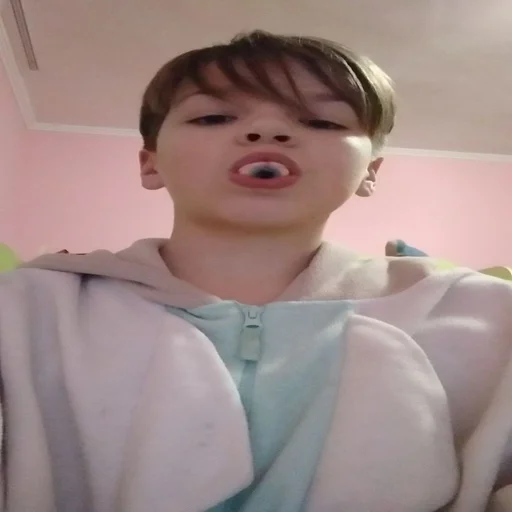 😂 Стикер «Смешные лица» для Telegram