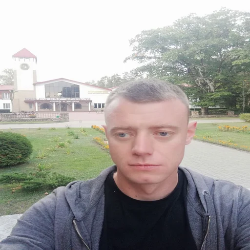 😂 Стикер «Смешные лица» для Telegram