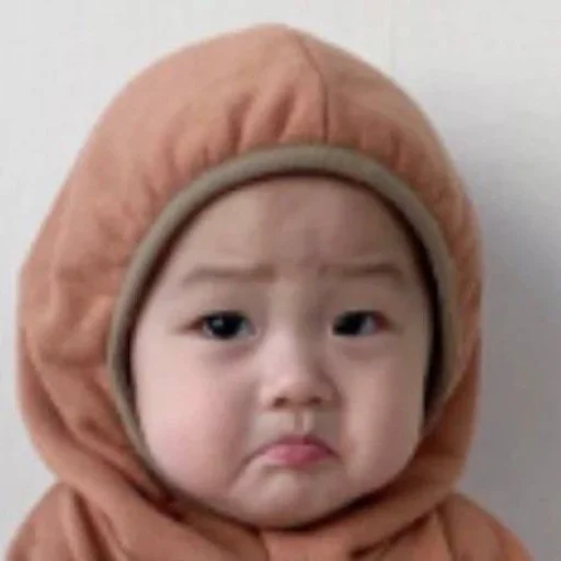 🥺 Стикер «Забавная малышня» для Telegram