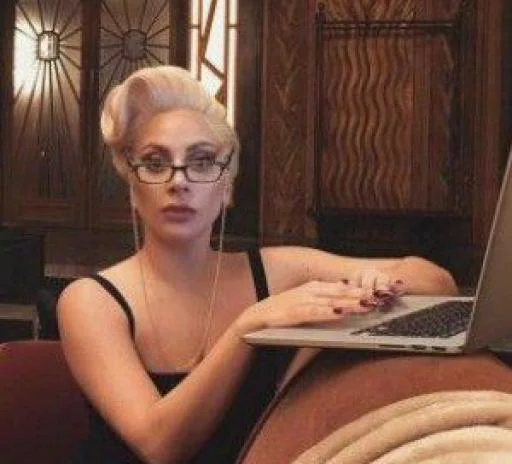 🚨 Стикер «Lady Gaga Memes» для Telegram