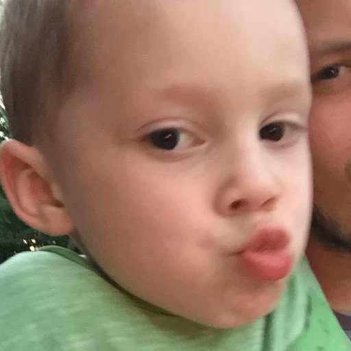 😘 Стикер «gavinreacts» для Telegram