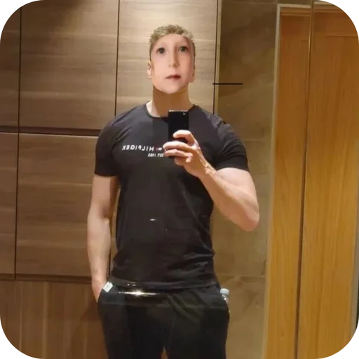 💪 Стикер «Хей гайс» для Telegram