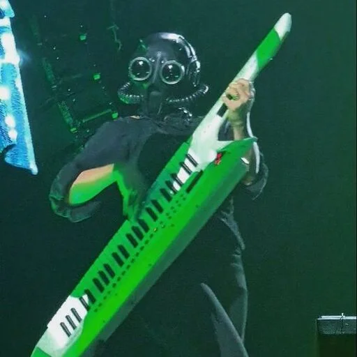 💚 Стикер «Ghost band» для Telegram