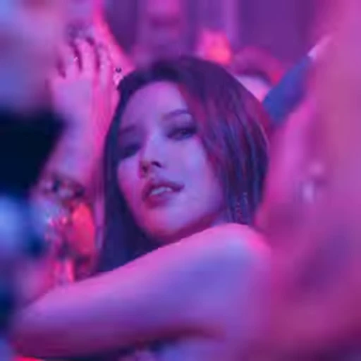 💜 Стикер «(G)I-DLE Queencard» для Telegram