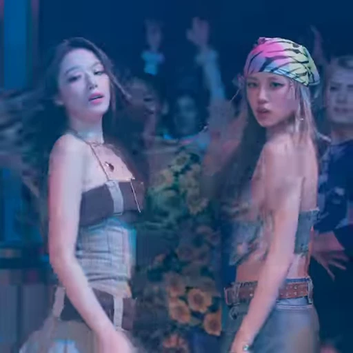 💜 Стикер «(G)I-DLE Queencard» для Telegram