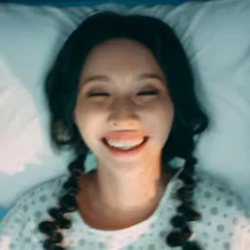 💜 Стикер «(G)I-DLE Queencard» для Telegram