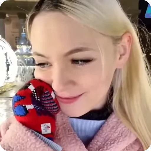 ☺️ Стикер «Gilticus» для Telegram