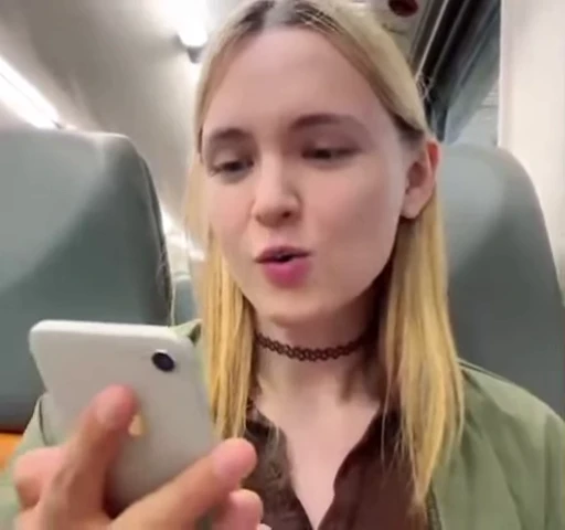 😧 Стикер «Gilticus» для Telegram