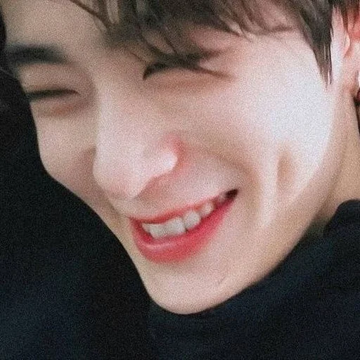 🔐 Стикер «JAEHYUN and giovano» для Telegram