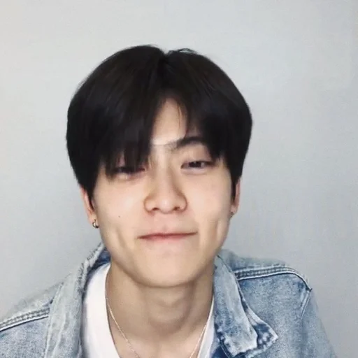 🔐 Стикер «JAEHYUN and giovano» для Telegram