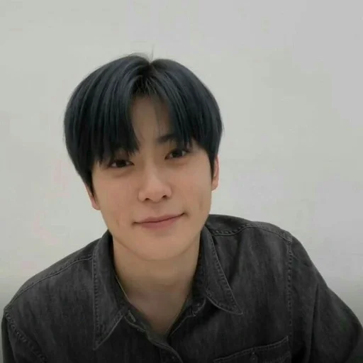 🔐 Стикер «JAEHYUN and giovano» для Telegram