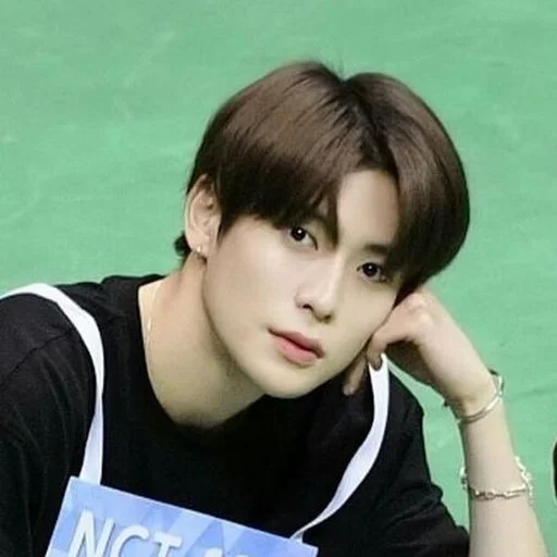 🔐 Стикер «JAEHYUN and giovano» для Telegram