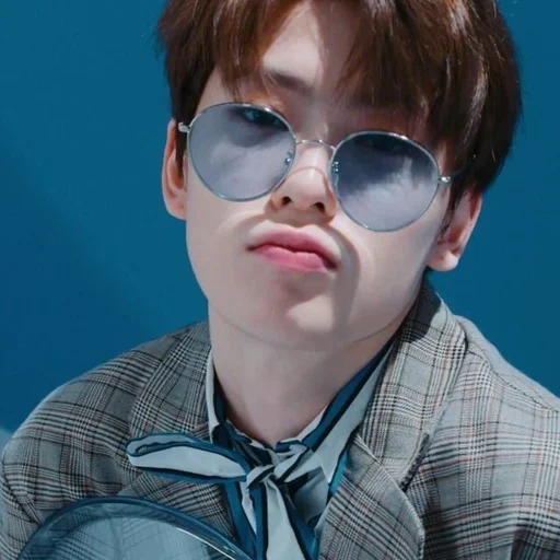 🐤 Стикер «giovano and JAEHYUN» для Telegram