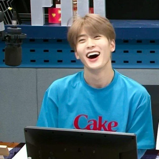 🐤 Стикер «giovano and JAEHYUN» для Telegram