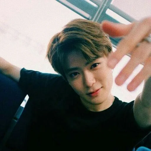 🐤 Стикер «giovano and JAEHYUN» для Telegram