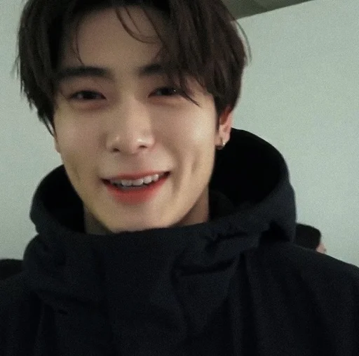 ⚔ Стикер «JAEHYUN and GIO» для Telegram