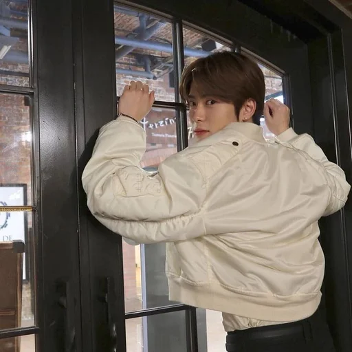 ⚔ Стикер «JAEHYUN and GIO» для Telegram