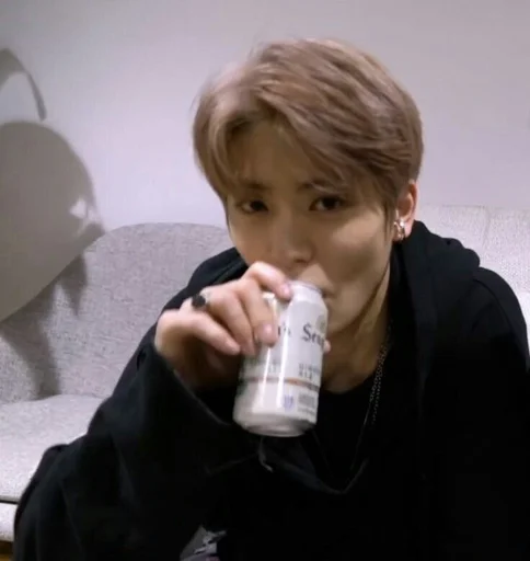 ⚔ Стикер «JAEHYUN and GIO» для Telegram