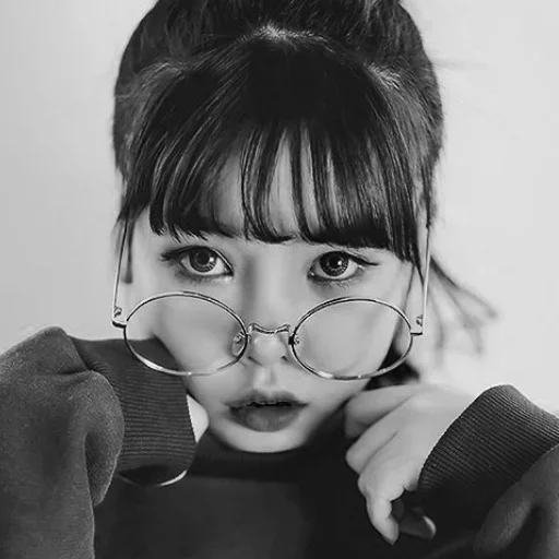 👸 Стикер «Faces» для Telegram