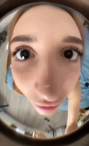 👀 Стикер «Girls Part 2» для Telegram