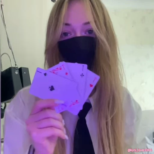 🤩 Стикер «Girls Part 2» для Telegram