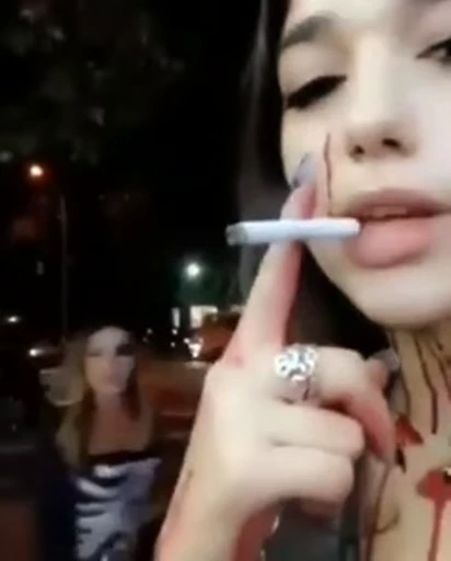 🚬 Стикер «Girls Part 2» для Telegram