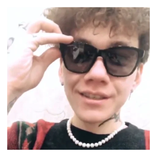 😎 Стикер «господин запой» для Telegram