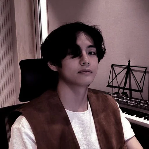 🦅 Стикер «kim taehyung» для Telegram
