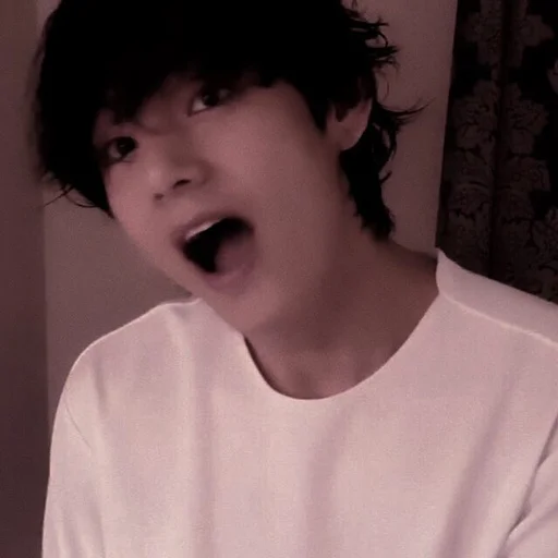 🦅 Стикер «kim taehyung» для Telegram