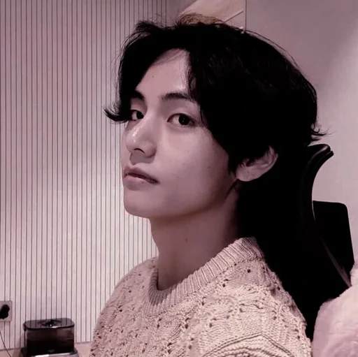 🦅 Стикер «kim taehyung» для Telegram