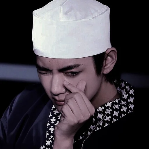 🕷 Стикер «kim taehyung» для Telegram