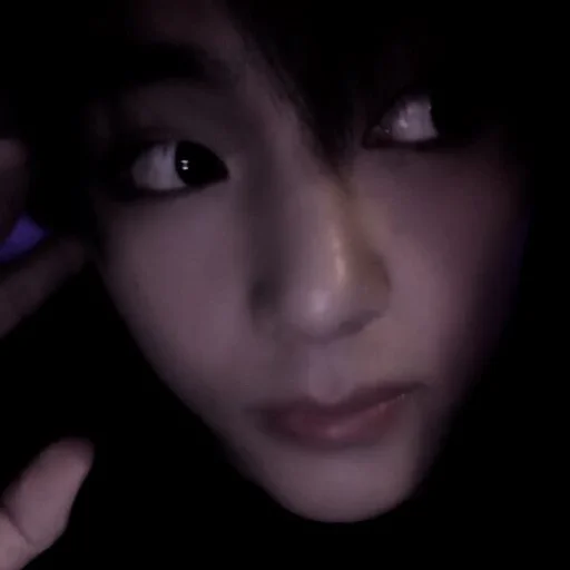 🕷 Стикер «kim taehyung» для Telegram