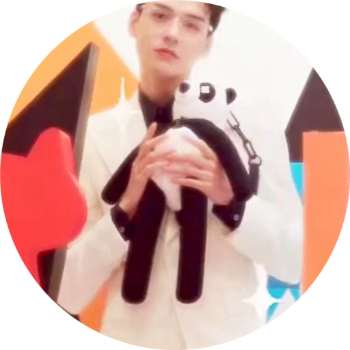 🧸 Стикер «Gong Jun» для Telegram