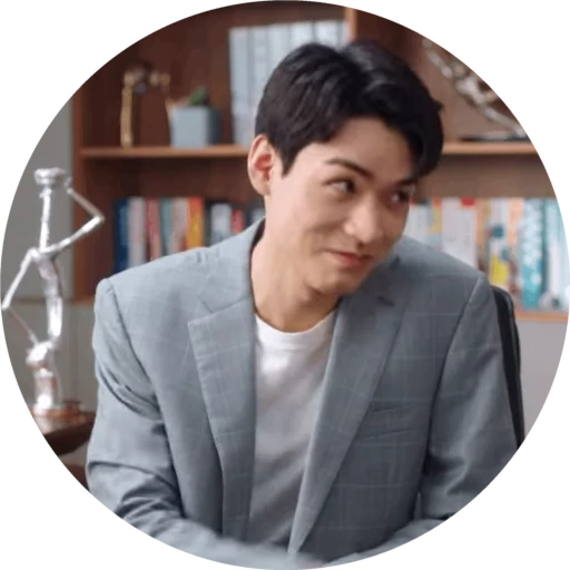 👍 Стикер «Gong Jun» для Telegram